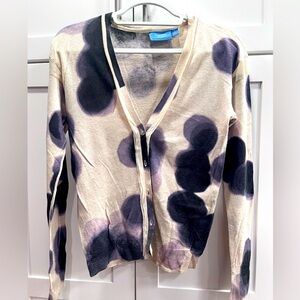 Simply Vera cardigan sweater, Size Sm, cream with blue circle design.